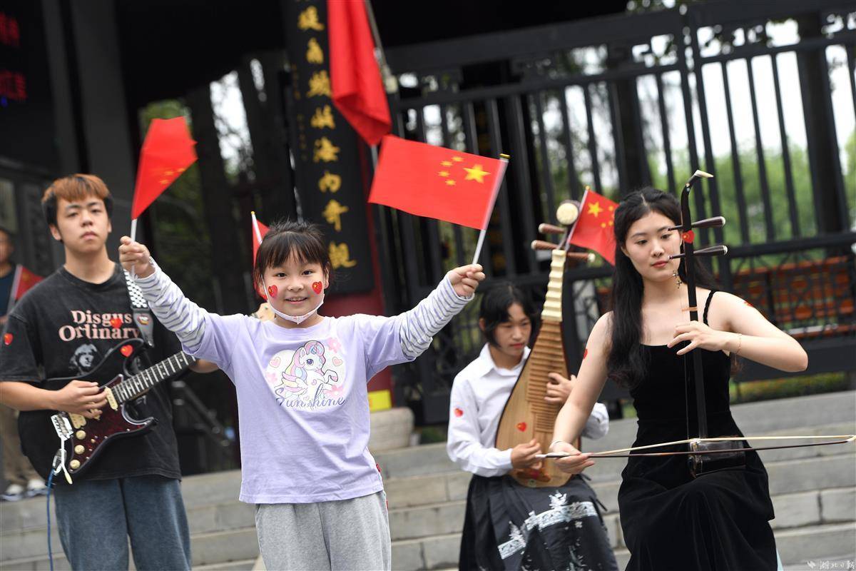 银河下载地址